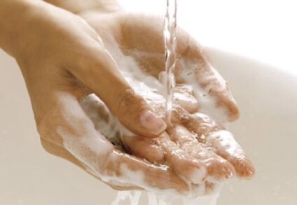 Händehygiene schützt vor dem Eindringen von Parasiten in den Körper